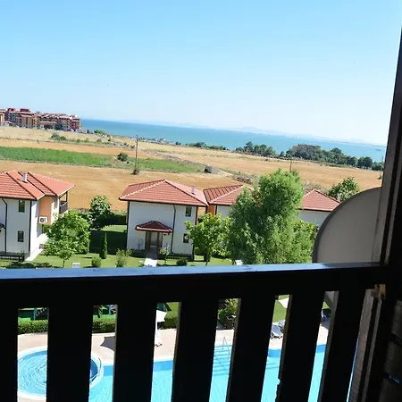 In Chateau Ii