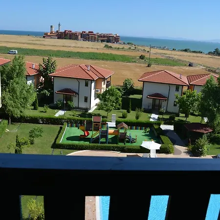Apartment In Chateau Ii Aheloy